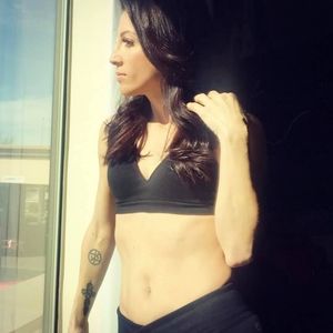 Meet your Posher, Toni